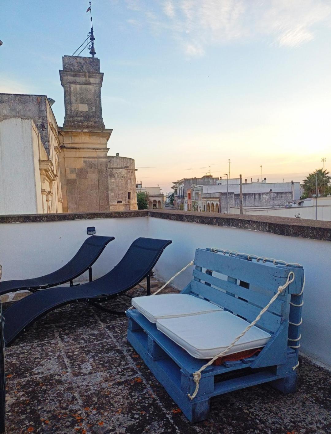 Appartement La Terrazza Sul Castello à Palmariggi Extérieur photo